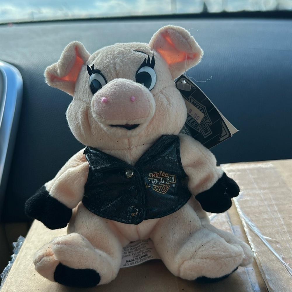 1997 Harley-Davidson Bean Bag Plush “Ratchet” Pig
